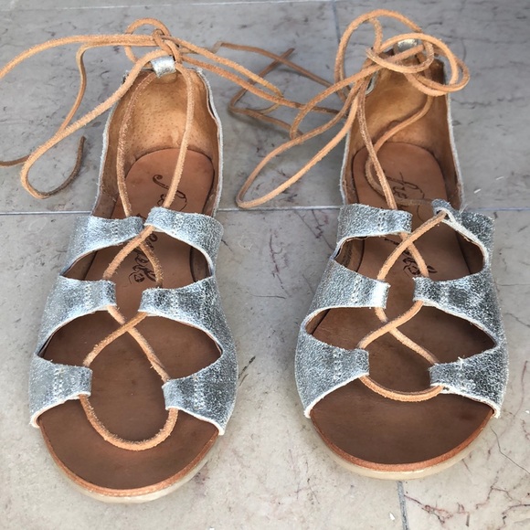 Free People Shoes - Free People flats